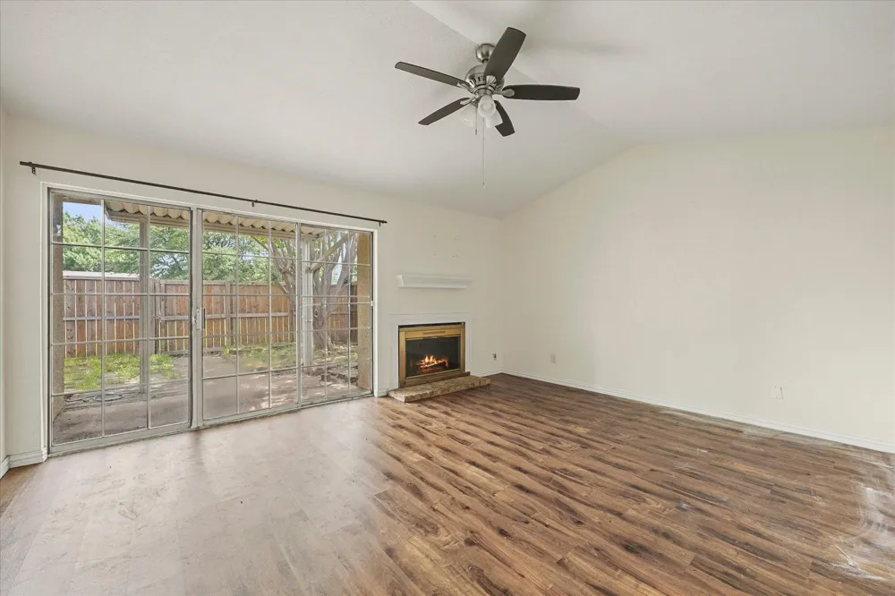 2504 Brook Hollow Court Mesquite, TX 75150