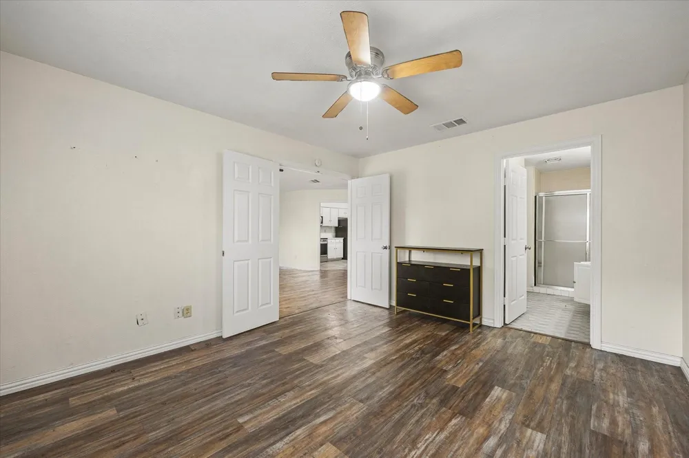 2504 Brook Hollow Court Mesquite, TX 75150