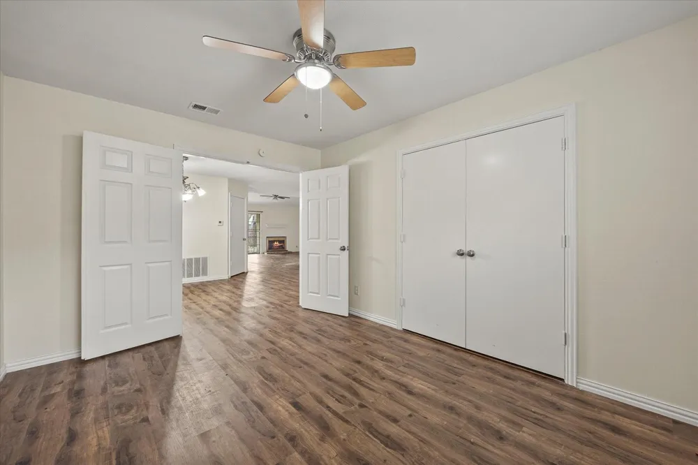 2504 Brook Hollow Court Mesquite, TX 75150