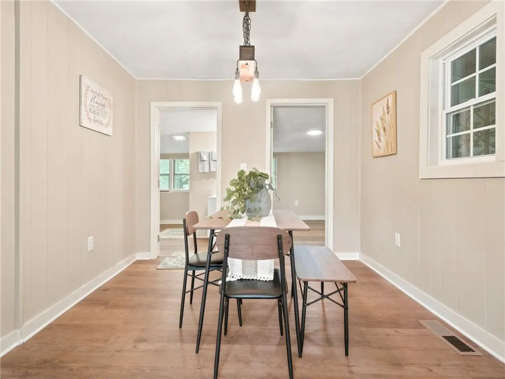 165 Cherokee Avenue Nelson, GA 30151