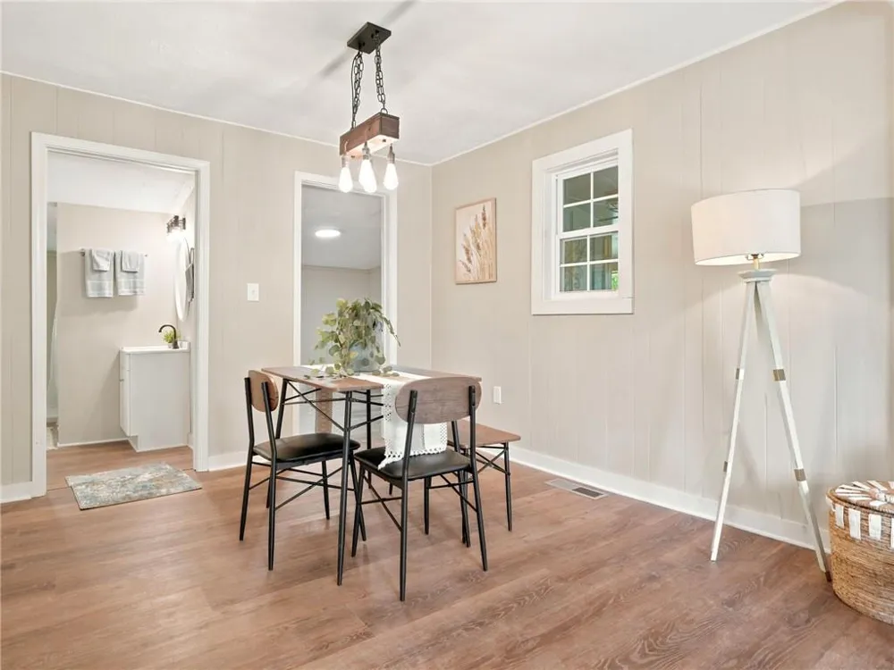 165 Cherokee Avenue Nelson, GA 30151