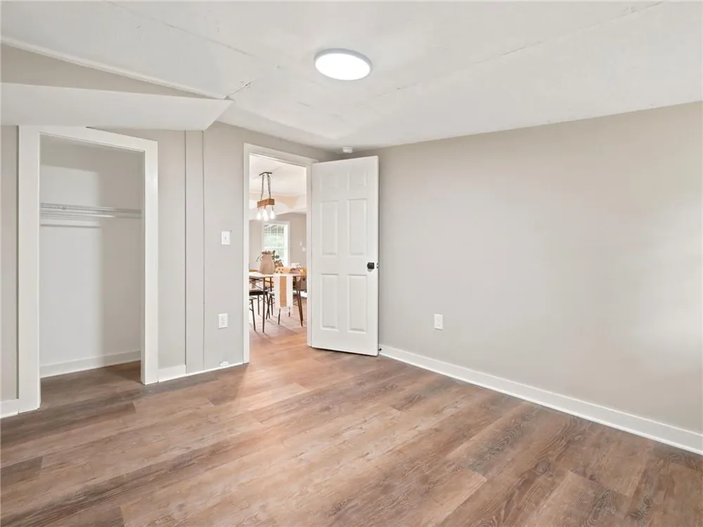 165 Cherokee Avenue Nelson, GA 30151