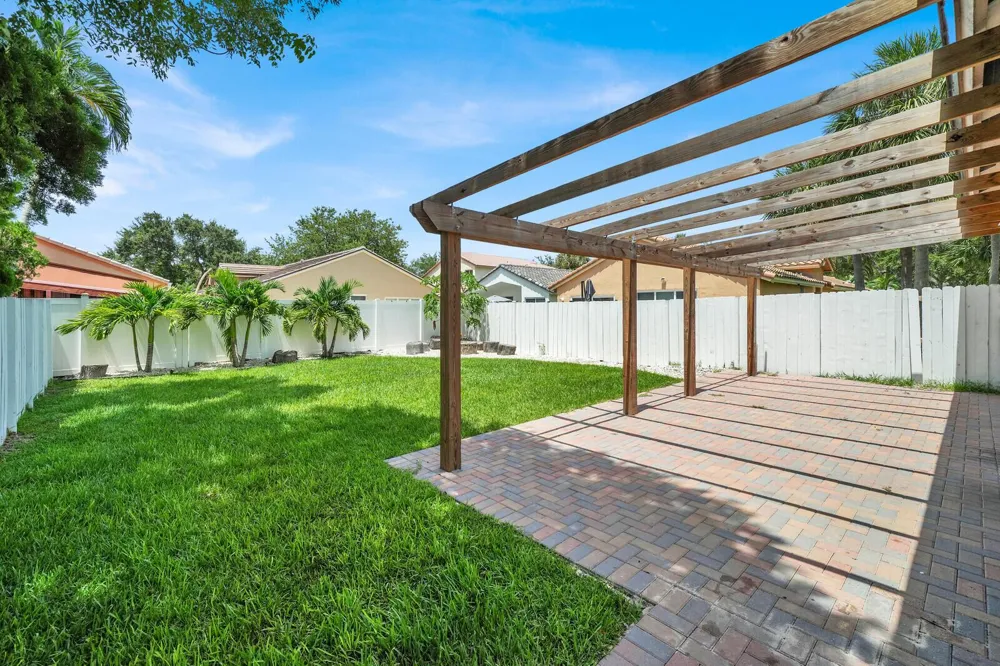 17021 NW 10TH STREET Pembroke Pines, FL 33028