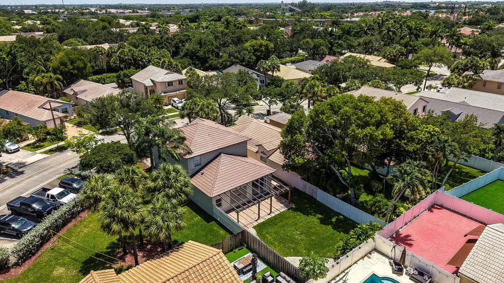 17021 NW 10TH STREET Pembroke Pines, FL 33028