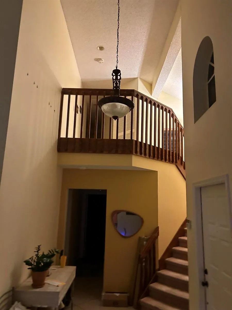 10019 NW 5 STREET Plantation, FL 33324