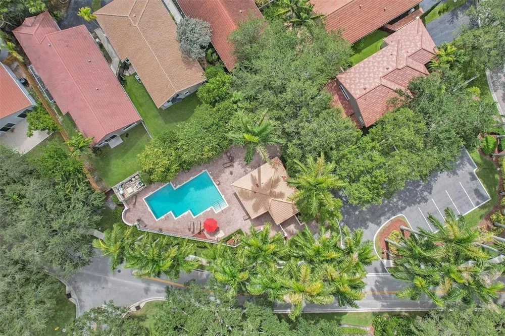 10019 NW 5 STREET Plantation, FL 33324