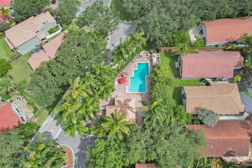 10019 NW 5 STREET Plantation, FL 33324