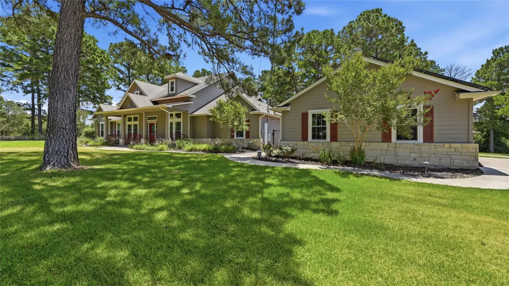 379 Matthew Cove Bastrop, TX 78602
