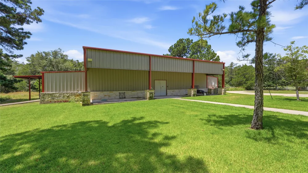 379 Matthew Cove Bastrop, TX 78602