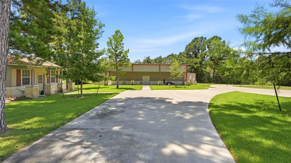 379 Matthew Cove Bastrop, TX 78602