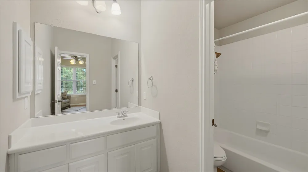 379 Matthew Cove Bastrop, TX 78602