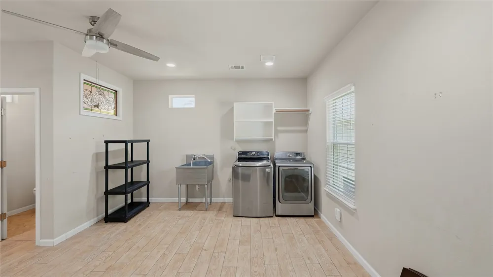 379 Matthew Cove Bastrop, TX 78602