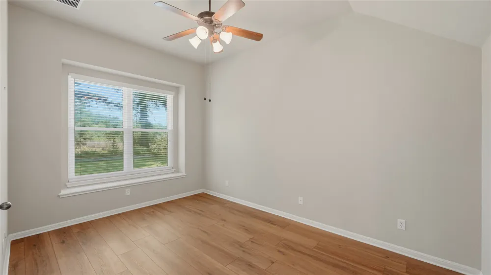 379 Matthew Cove Bastrop, TX 78602