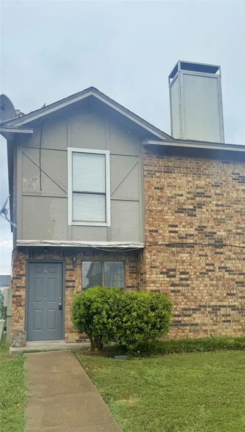 2817 Wimbledon Court #A