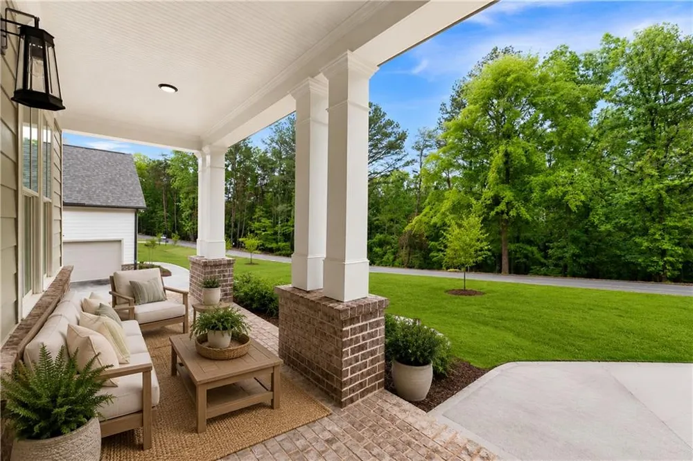 176 Cherokee Drive S Waleska, GA 30183