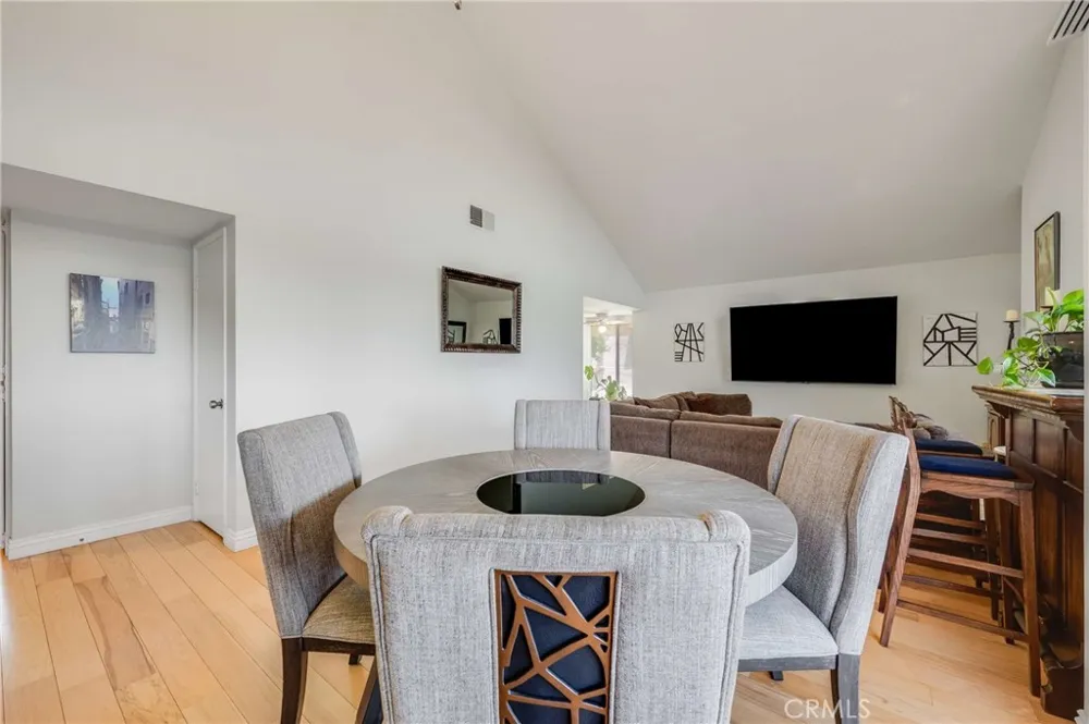 836 Trinity Claremont, CA 91711
