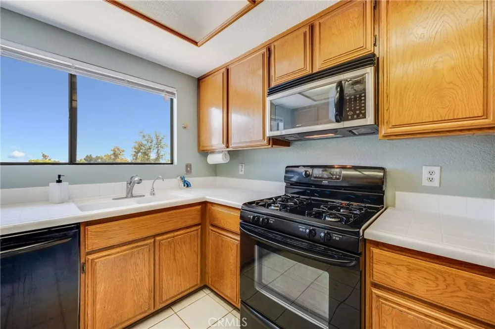 836 Trinity Claremont, CA 91711