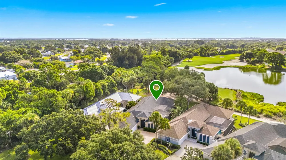 687 HAMPTON WOODS LANE SW Vero Beach, FL 32962