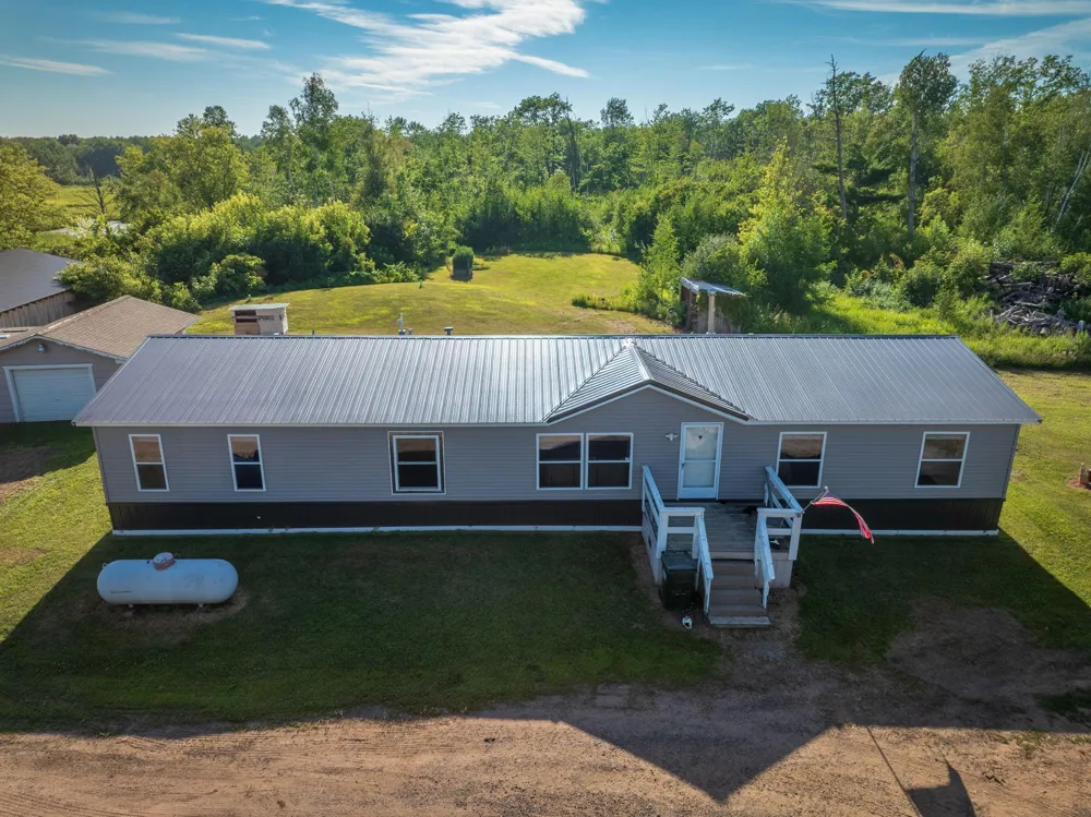 43231 County Highway 61 Hinckley, MN 55037