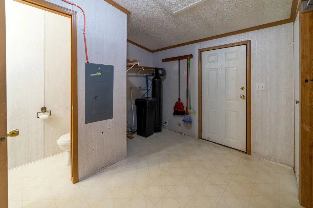 43231 County Highway 61 Hinckley, MN 55037