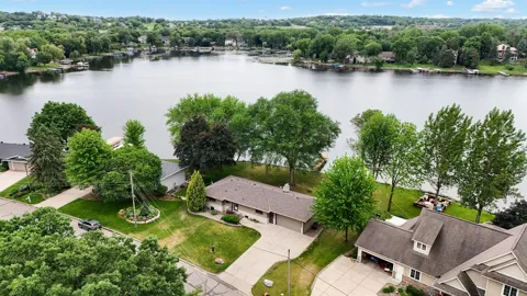 1303 Crystal Lake Road E