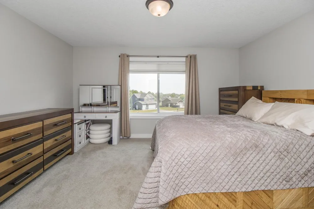 1114 Susan Lane Roberts, WI 54023