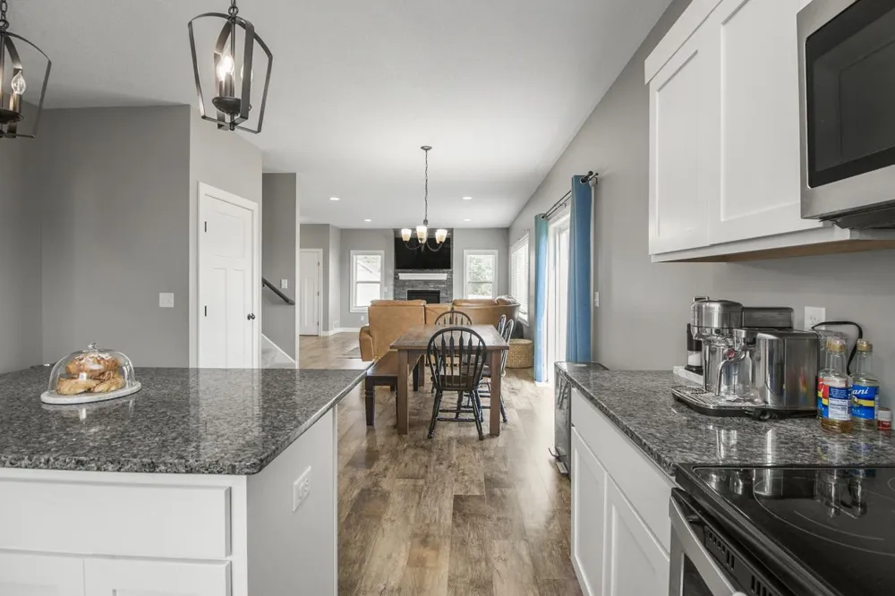 1114 Susan Lane Roberts, WI 54023