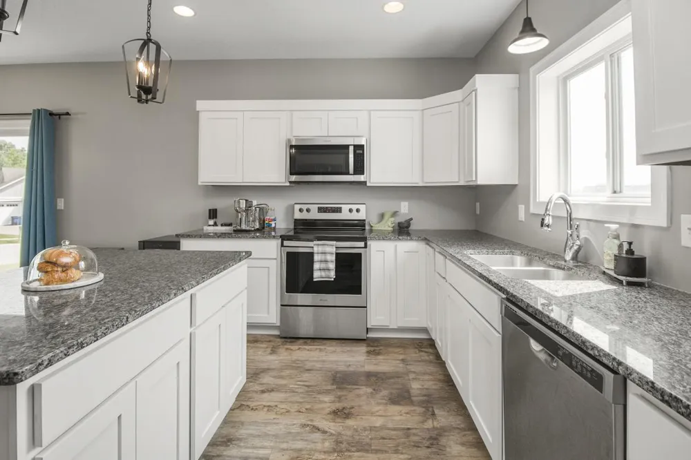 1114 Susan Lane Roberts, WI 54023