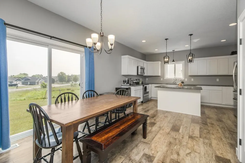 1114 Susan Lane Roberts, WI 54023