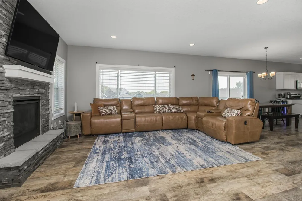 1114 Susan Lane Roberts, WI 54023
