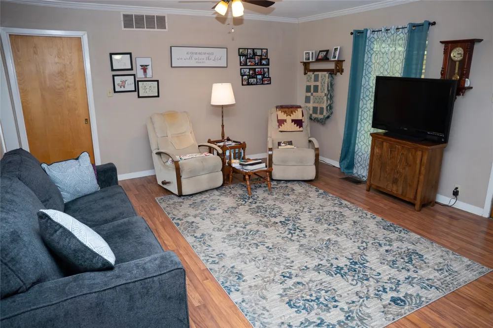 1016 E Franklin Street Hillsboro, TX 76645