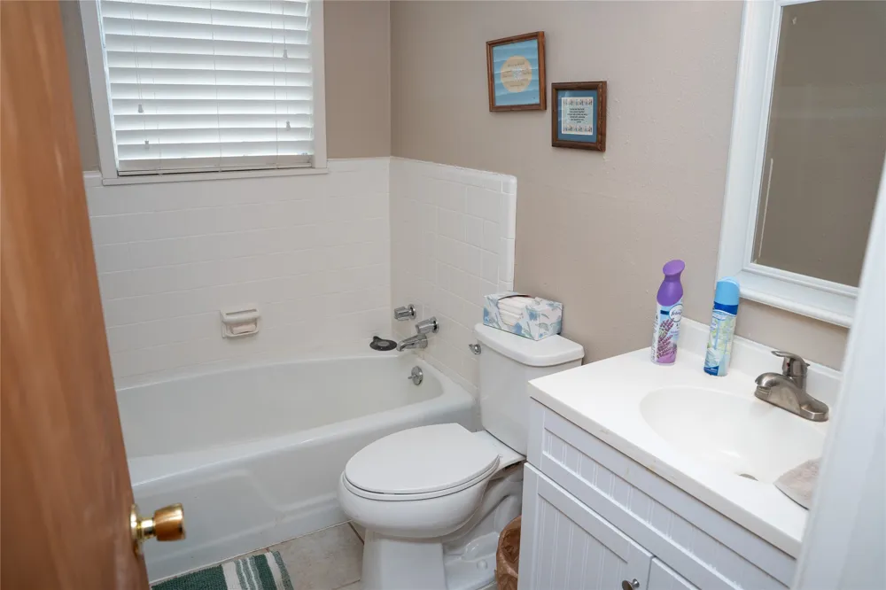1016 E Franklin Street Hillsboro, TX 76645