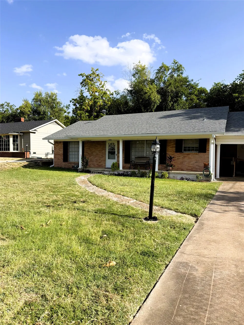 1016 E Franklin Street Hillsboro, TX 76645