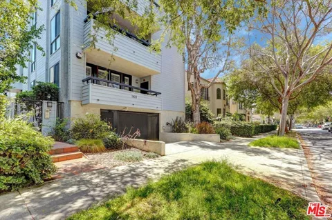 148 S Crescent Drive #101