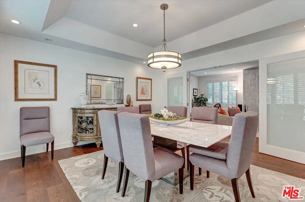 148 S Crescent Drive #101 Beverly Hills, CA 90212