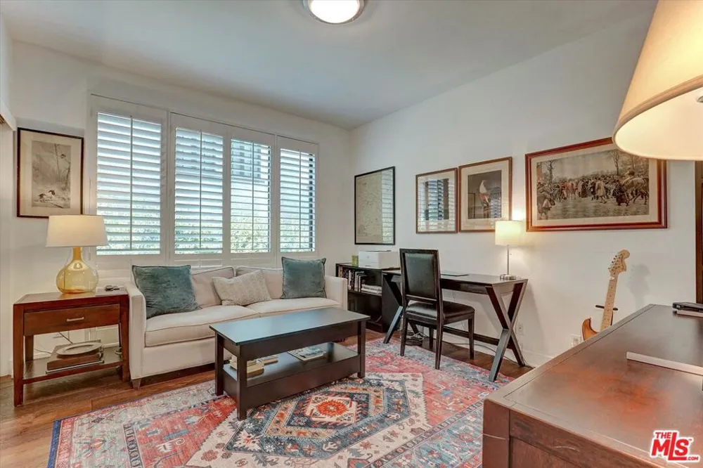 148 S Crescent Drive #101 Beverly Hills, CA 90212