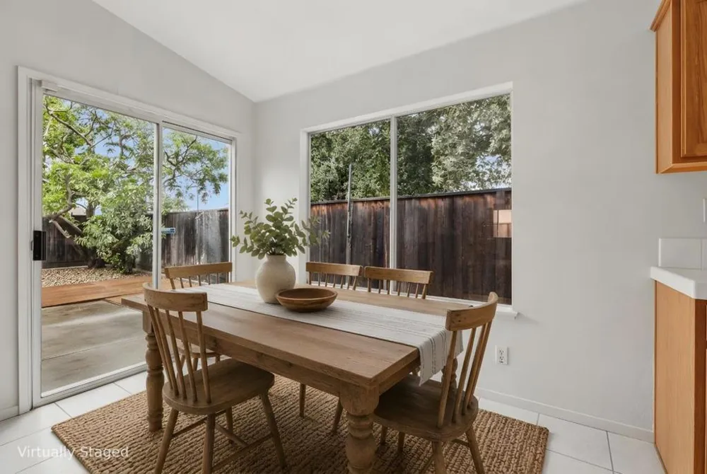 2500 Sadies Drive Hollister, CA 95023