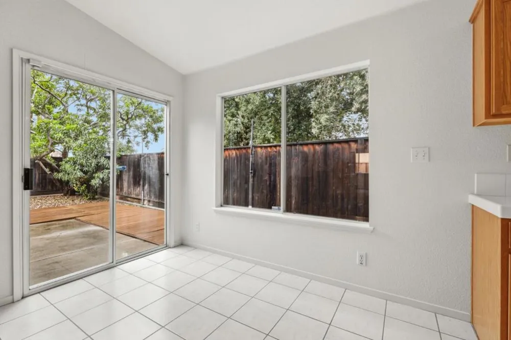 2500 Sadies Drive Hollister, CA 95023