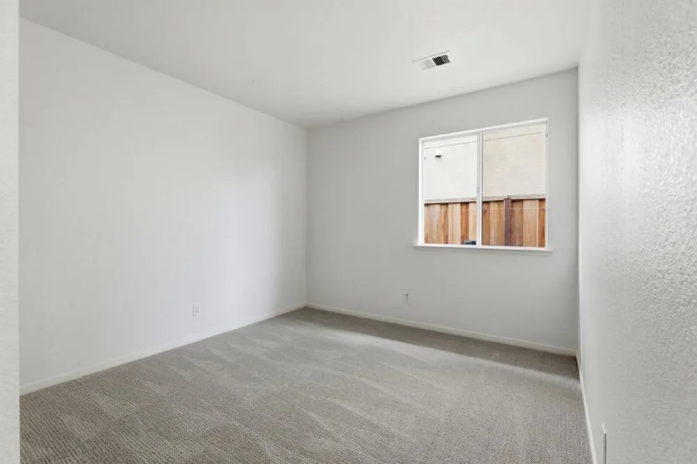 2500 Sadies Drive Hollister, CA 95023
