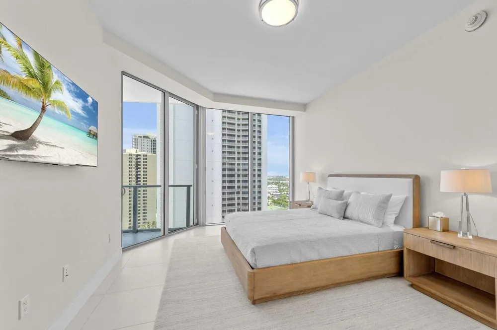 3100 Ocean Drive #H 1504 Riviera Beach, FL 33404