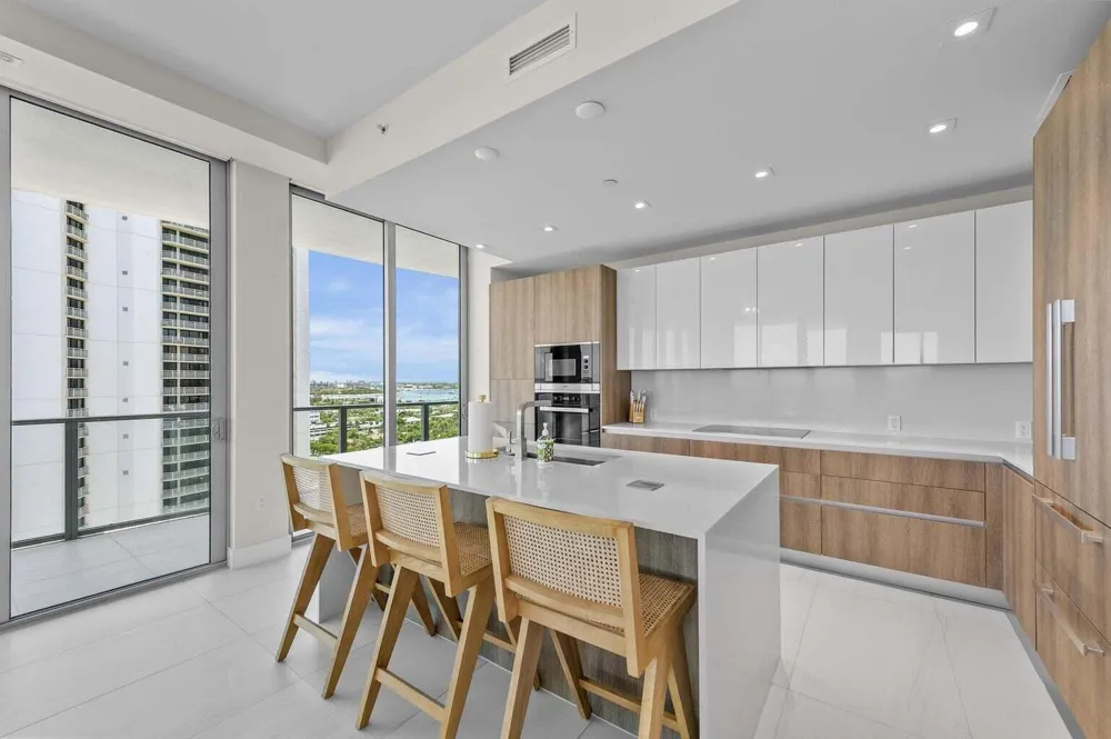 3100 Ocean Drive #H 1504 Riviera Beach, FL 33404