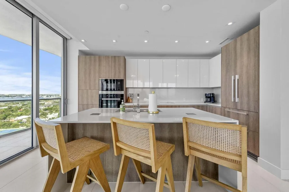 3100 Ocean Drive #H 1504 Riviera Beach, FL 33404
