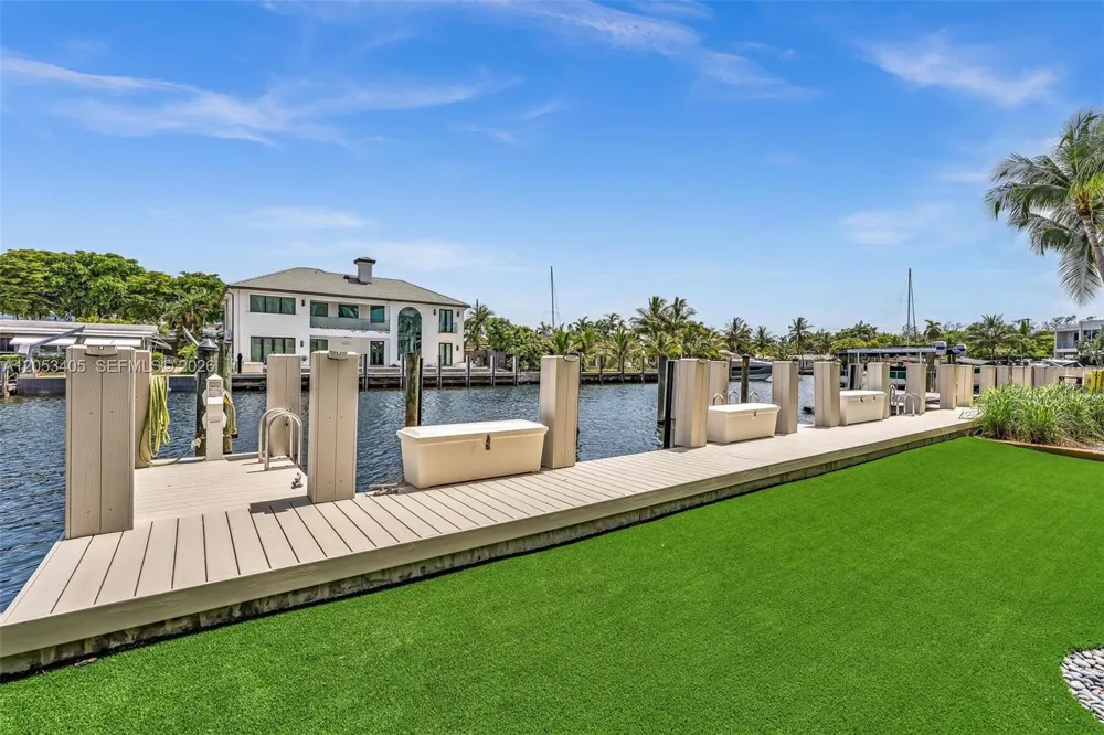 1500 SE 12th St #1A Fort Lauderdale, FL 33316