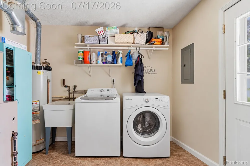 15166 Kerstyn Street Taylor City, MI 48180