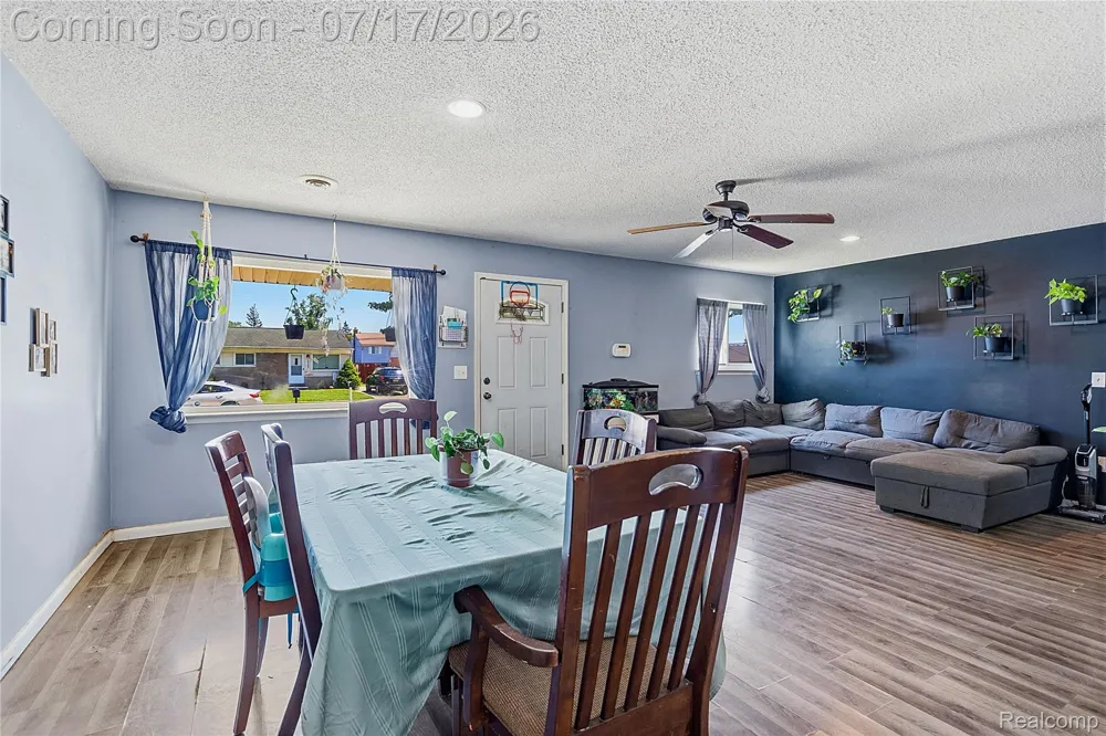 15166 Kerstyn Street Taylor City, MI 48180