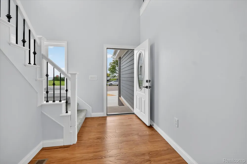 37235 Jefferson Avenue Harrison Charter Township, MI 48045