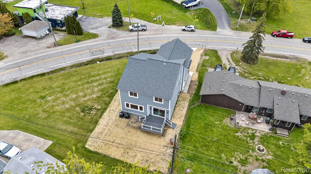 37235 Jefferson Avenue Harrison Charter Township, MI 48045