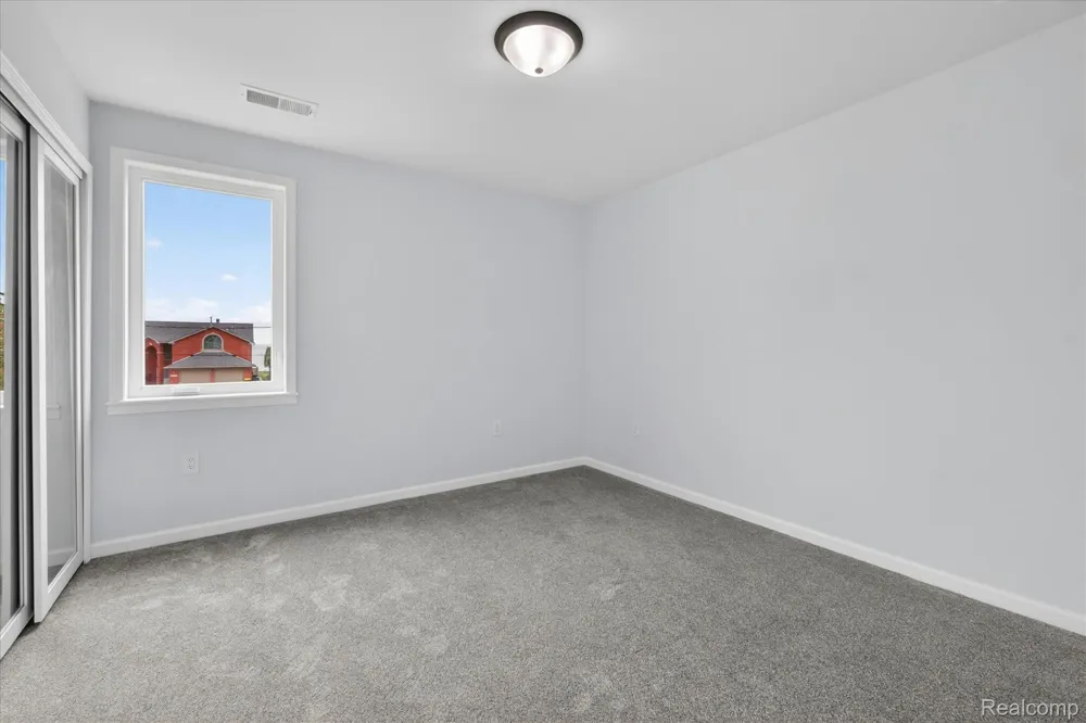 37235 Jefferson Avenue Harrison Charter Township, MI 48045