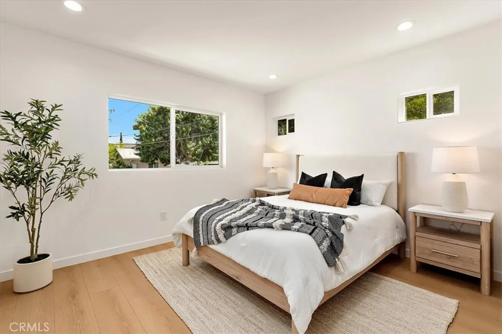 642 E Fairview Boulevard Inglewood, CA 90302
