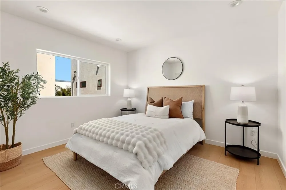 642 E Fairview Boulevard Inglewood, CA 90302